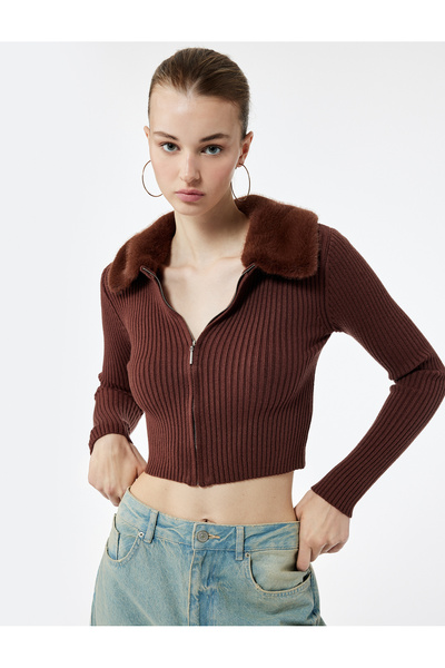 Koton Cardigan tricotat cu mânecă lungă și fermoar, cu guler din blană artificială amestecată de viscoză
