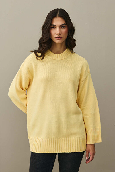 Fahhar Oversize Knitted Sweater Yellow
