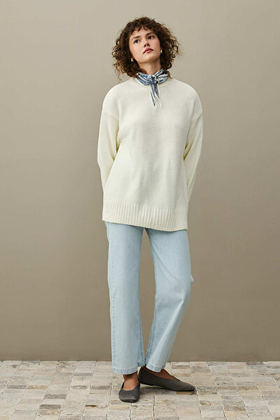 Fahhar Oversize Knitted Sweater Ecru