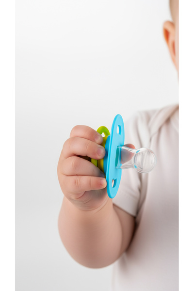 BiTree Baby Bitree 805 Mavi Serenity Simetrik Uçlu Silikon Emzik 6-18 Ay