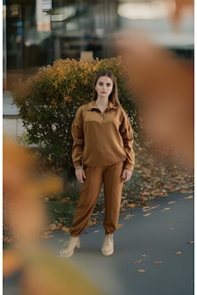 OEM Elegant women's brown tracksuit, zippered blouse and pants – S-M-L