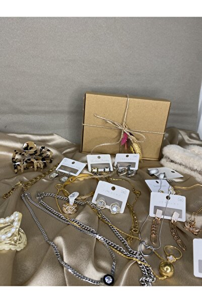 Çelik Lydiam: Gizemli takı kutusu ( 10adet karışık ürünler bulunmaktadır )