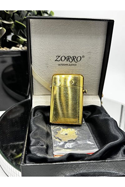 Zorro Marka Parlak Gold Renk Özel Seri Benzinli Koleksiyon Çakmağı