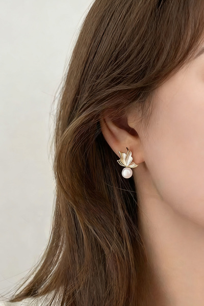 Shylyn 925 Gümüş İğneli Kelebek Altın Kaplama İnci Küpe