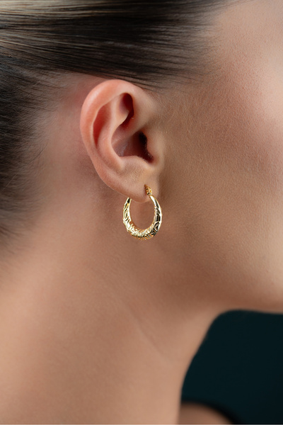 ESSARE 925 Ayar Gümüş Gold Kaplama İşlemeli Dantel Model Küpe