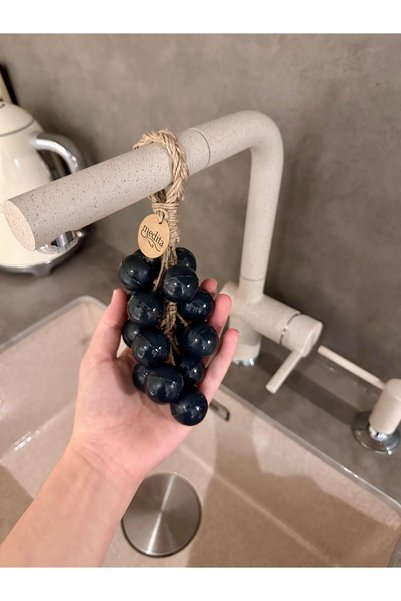 Medita Craft صابون غسول الجسم بالعنب / أسود