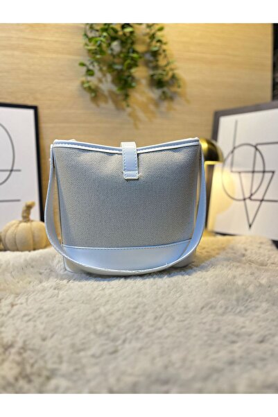 MODANTA Natural Straw Bag - Lightweight and Trendy Adjustable Strap Bag for Vacation and Daily Outfits