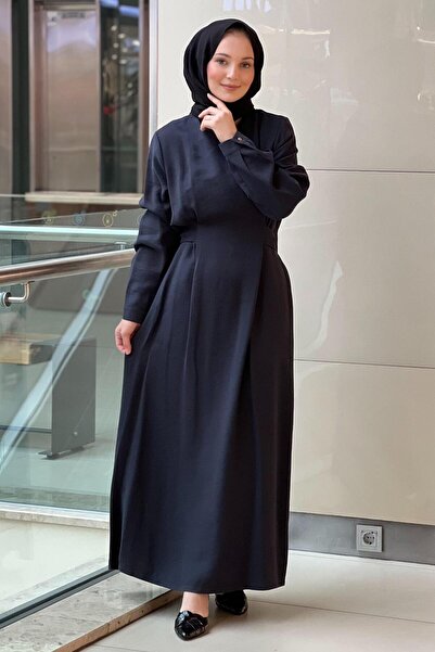 Nuss Pleated Belt Detailed Dress