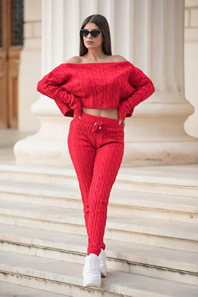 FashionForYou Gyna Knit Suit, Red, Universal Size S/M, Red
