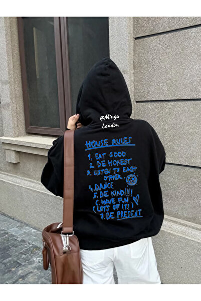 Minga London سويت شيرت مطبوع عليه نص باللون الأسود والأزرق - غوستيلا
