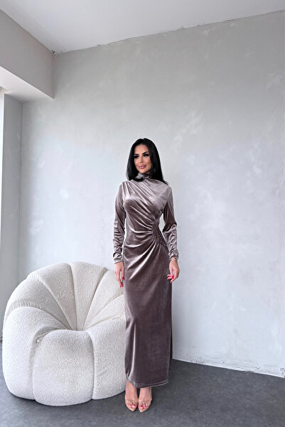 kamacibutik Fisherman Collar Waist Stone-Embellished Draped Velvet Dress