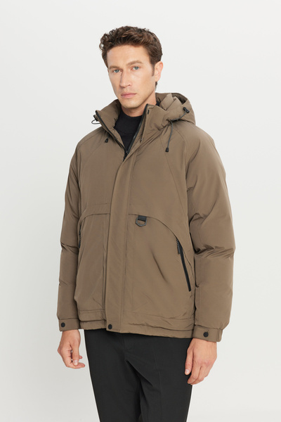 ALTINYILDIZ CLASSICS Erkek Haki Standart Fit Normal Kesim Kapüşonlu Dik Yaka Yan Cepli Casual Mont