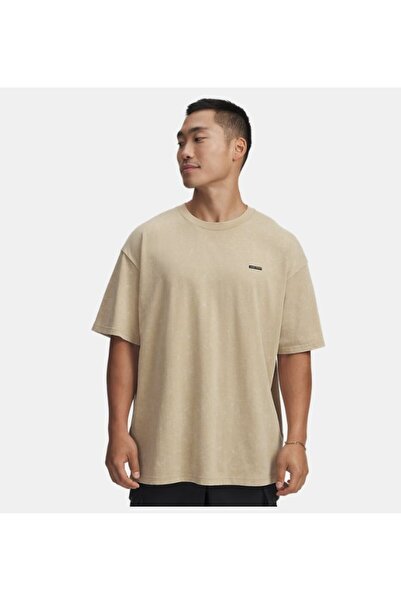 Under Armour Erkek UA Heavyweight Oversized Logo Wash Kısa Kollu T-shirt 1389...