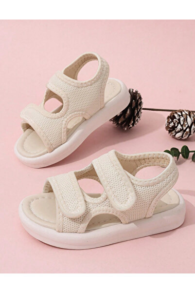 Sheya Shein sandals, cream
