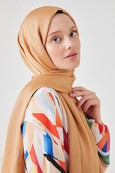 Levidor شال كريستال ذهبي