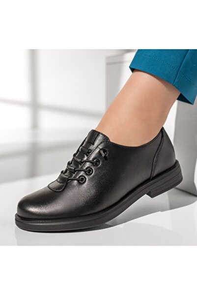 Modlet.ro Γυναικεία μαύρα δερμάτινα casual παπούτσια με ελαστικά κορδόνια MOD...