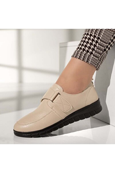 Modlet.ro Women's beige casual shoes with hook-and-loop straps MOD11937
