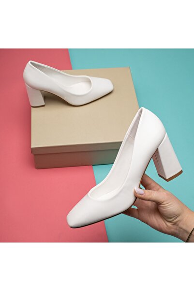 Modlet.ro Women's white thick heel shoes MOD11387