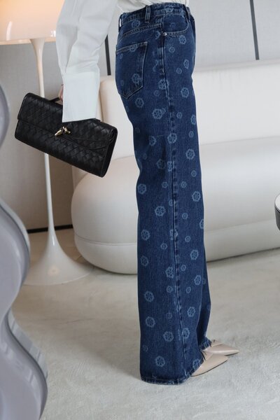 Özge Özgenç Επενδυμένος με κέντημα τζιν με φαρδιά πόδια
