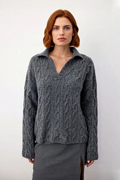 PayBuy Women's Oversized Hair Knit Collar Low-Sleeve Knitwear Sweater Ideal for Winter Casual and Stylish Outfits