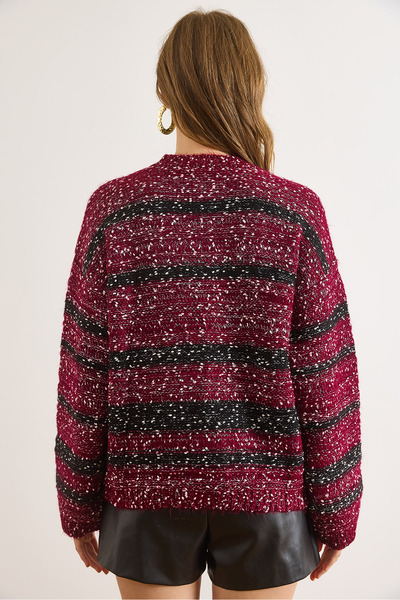 Olalook Women's Burgundy Striped Textured Comfortable Fit Knit Sweater Kzk-19001031