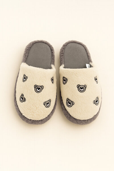 Beyond Γυναικείες παντόφλες σπιτιού με κεντημένο βελούδινο γκρι αρκουδάκι BYNDFKB02