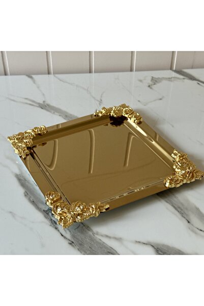 Melinda PASLANMAZ KARE GOLD KAPLAMA GOLD KULPLU SERVİS SUNUM TEPSİSİ 1 ADET (21x21)