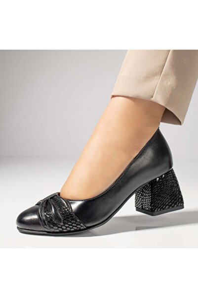 BMoD Pantofi de damă din piele neagră cu cu imprimeu și toc gros MOD12050