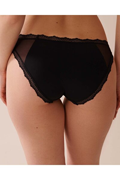 La Vie en Rose Mesh and Lace Trim Bikini Panty