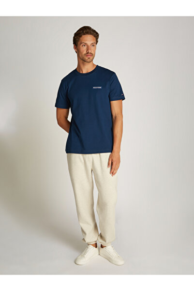 Tommy Hilfiger تي شيرت رجالي صغير الحجم برقبة دائرية من مونوتايب نايت سكاي