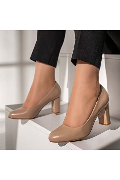 Modlet.ro Pantofi bej cu toc gros pentru femei MOD12111