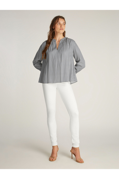 Tommy Hilfiger Women Mini Geo Flint Blue Fluid Viscose Patterned V Neck Top