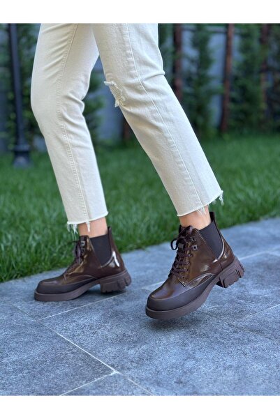 DİVA Kahve Rugan Bağcıklı Kadın Günlük Bot