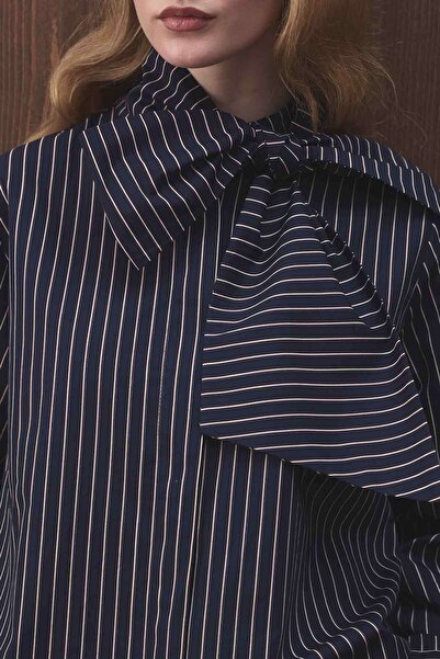 Hooopstore Πουκάμισο Premium με ριγέ ποπλίνα με αφαιρούμενο λεπτομέρεια δεσίματος σε μπλε ναυτικό