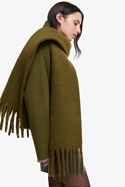 Bershka Solid-coloured scarf