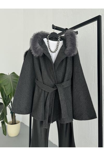 FERZOLAİO Anthracite Cashmere Overcoat with Fur Detail