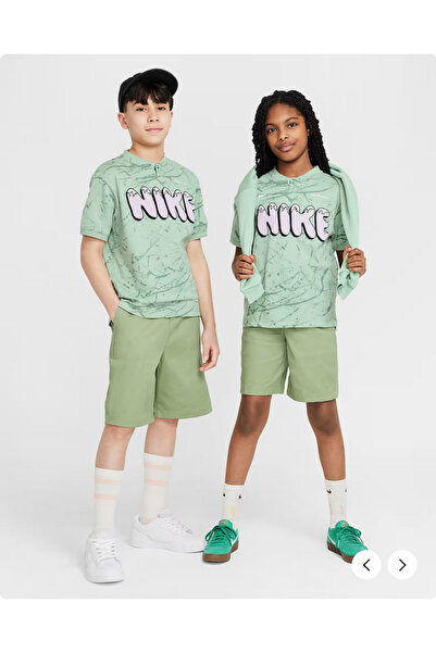 Nike Dri-FIT majica za mlade (yousportswear)