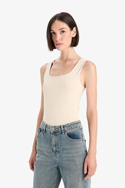 DeFacto Slim Fit Slim Fit Basic Plain Square Neck Undershirt (25 Au)