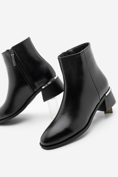 potinonline K9711 Дамски ботуши с метален ток и дебел ток