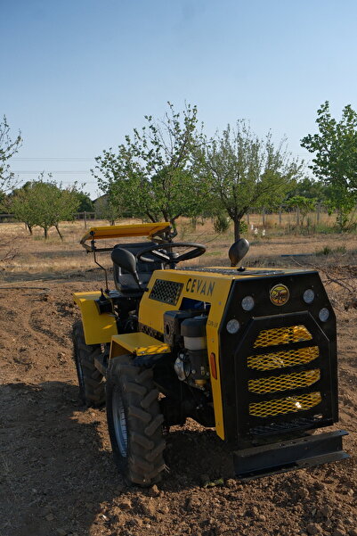 CEVAN 22 HP Dizel Mini Traktör – Belden Kırmalı, 4×4, 8+2 Vites