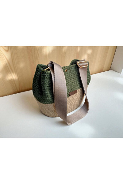 Butik Khaki Green Straw Adjustable Handle Crossbody Bag