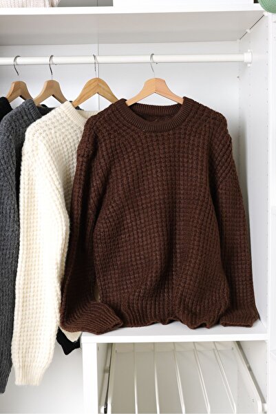 no7man Raflen Brown Sweater