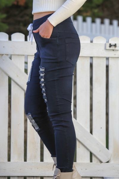 Chiccy Dark Blue Pocketed Sequin Detailed Washed Appliqued Elastic Waist Denim Trousers 105 60