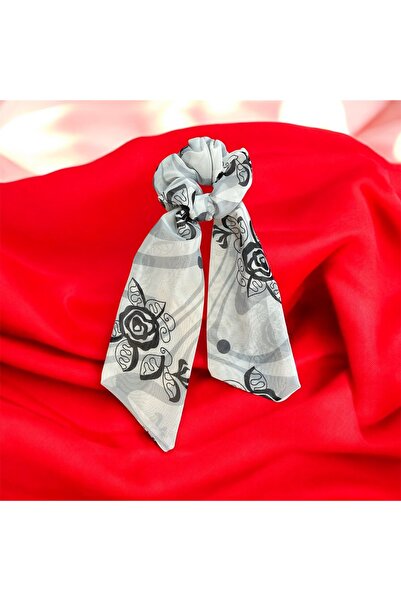 Store Scarf-tied bagel buckle