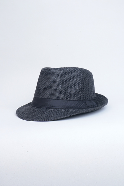 Kapin قبعة فوترو من القش ذات حافة قصيرة باللون الأسود