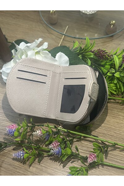 SÜNELA Stylish Wallet with Soft Leather Touch