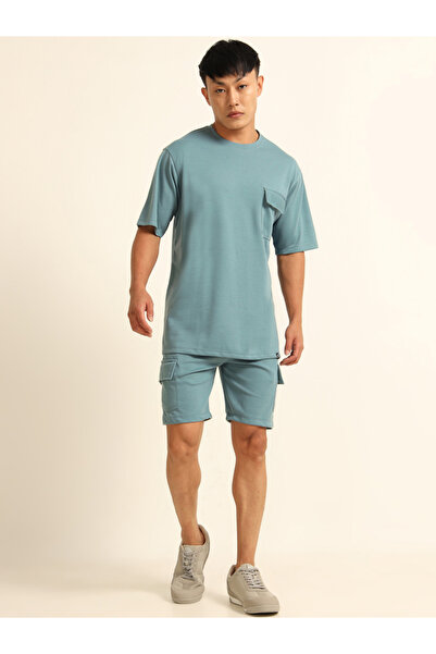 Bushirt By Styli Men Drop-Shoulder Oversized T-Shirt and Shorts Set