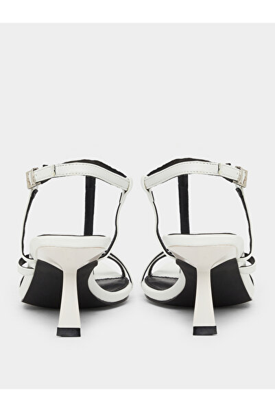 Raid By Styli Layne Pointed Toe T-Bar Strap Sandals