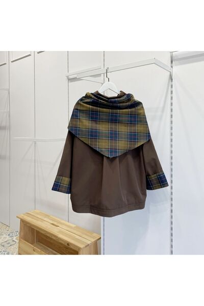 Faya Boutique Ekose Fular Detaylı Kahverengi Kısa Trençkot