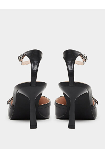 Raid By Styli Bexlie Ankle Strap Pointed Toe Shoes